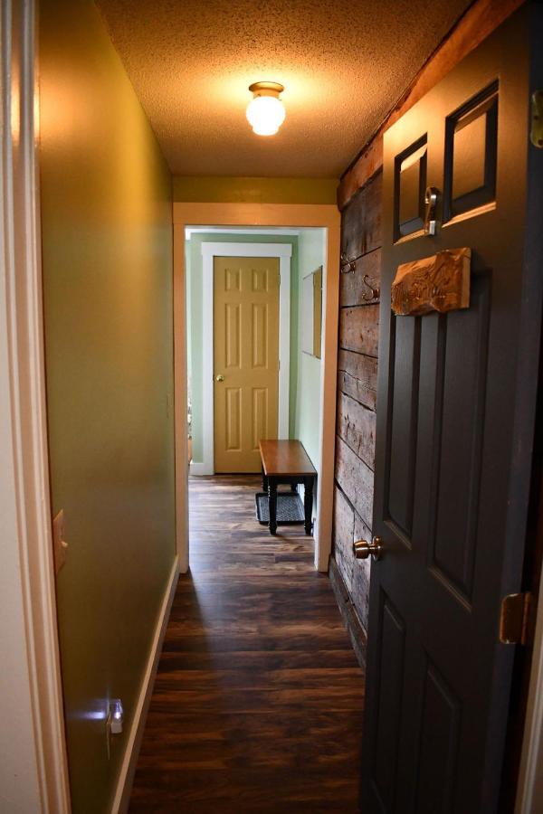 Brook Road Inn Goshen Экстерьер фото